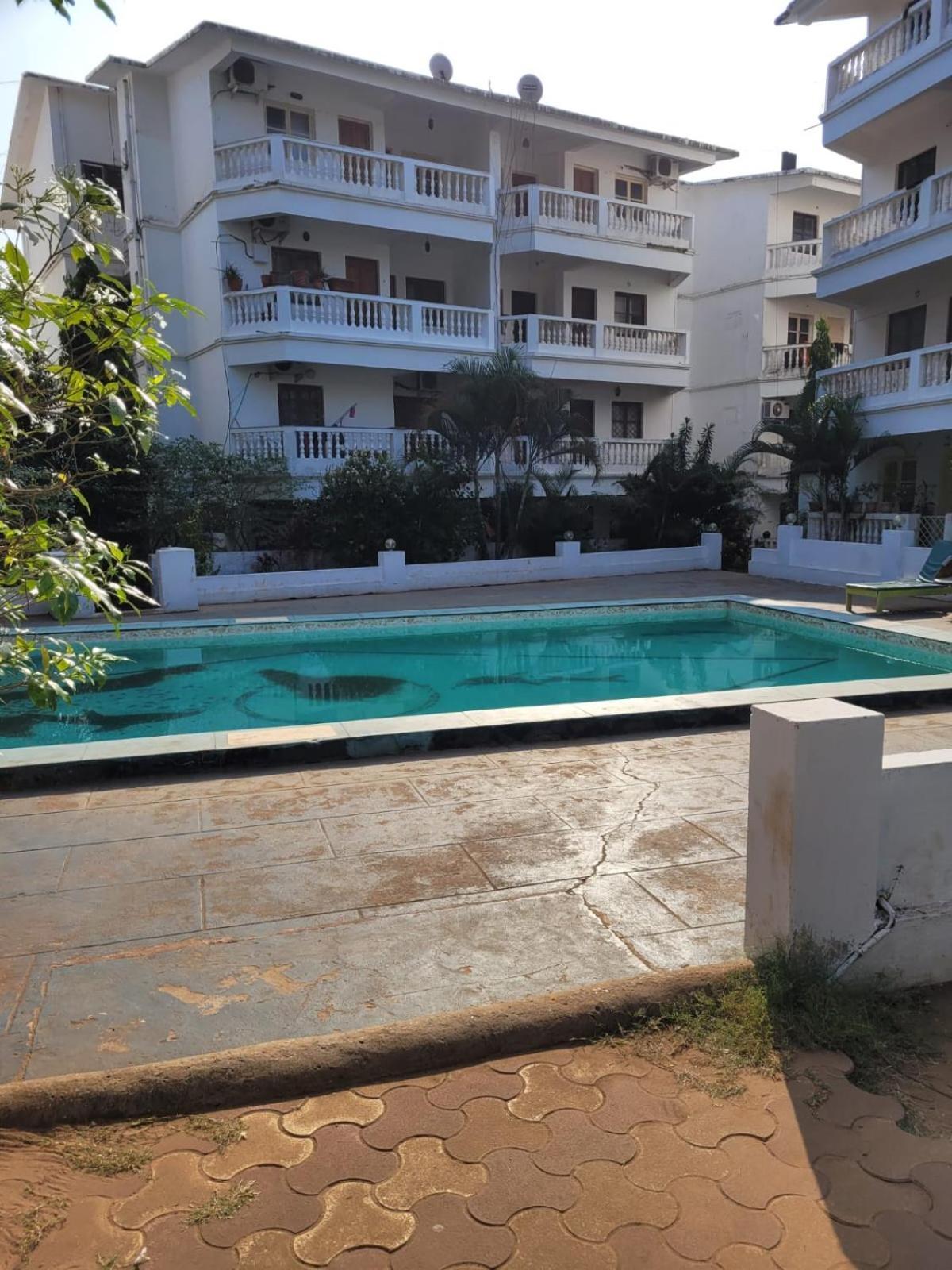 Comfortable 1Bhk Resort Aptmt With Pool At Candolim For 4 Ppl Синкуэрим Экстерьер фото